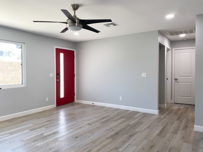 Photo - Culver2626 Apartment