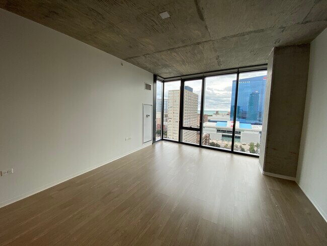 Foto del edificio - 2211 S Wabash Ave