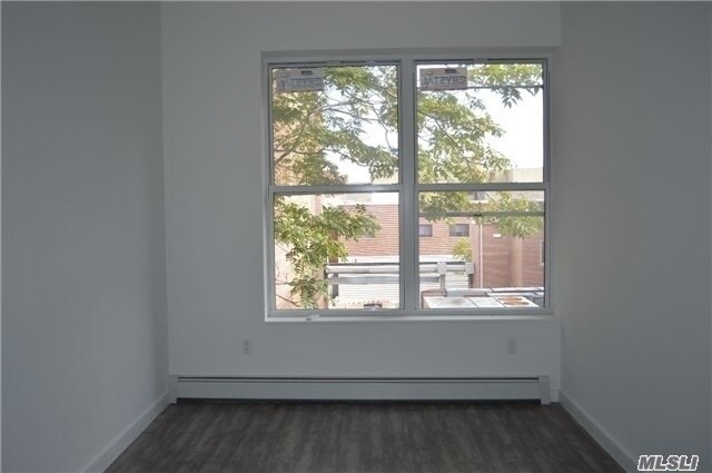 Foto del edificio - 28-53-53 Steinway St