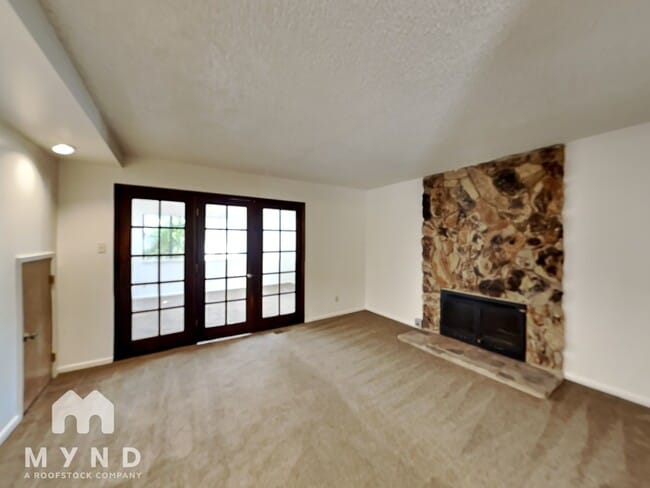 Building Photo - 2910 Apollo Way