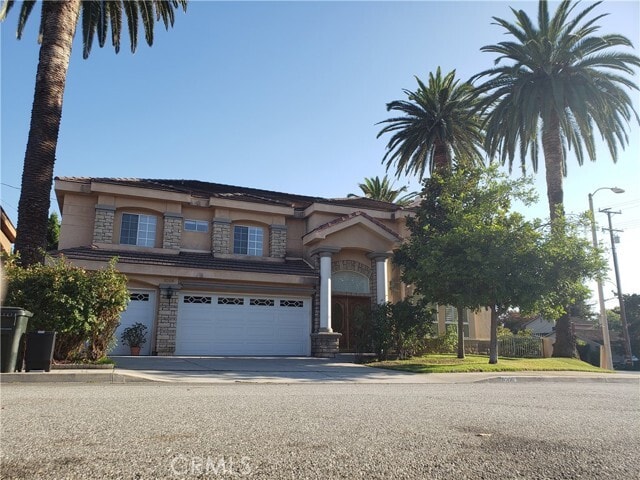 Building Photo - 8206 Somerset Pl