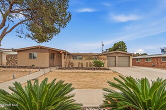 Building Photo - 10164 Dunbarton Dr