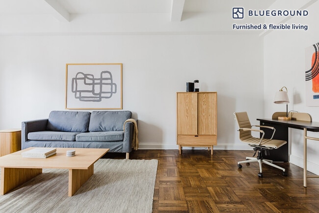 Foto del edificio - 300 E 57th St