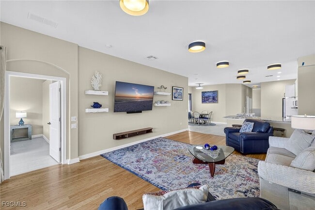 Building Photo - 8625 Via Rapallo Dr