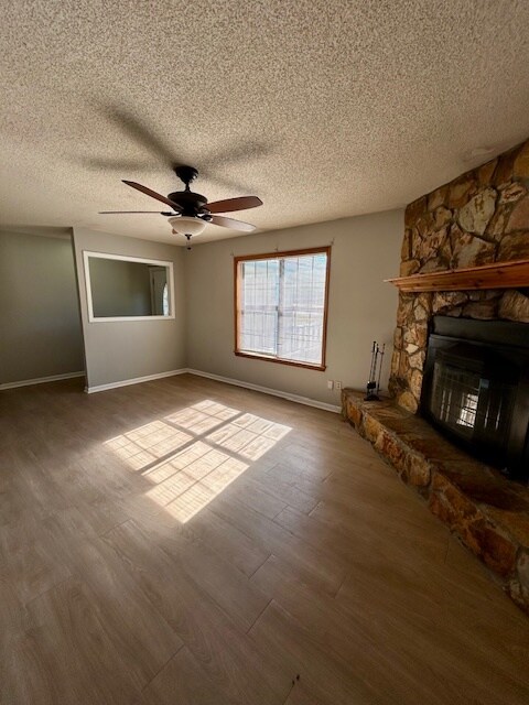 Foto del edificio - 3924 Foxridge Dr