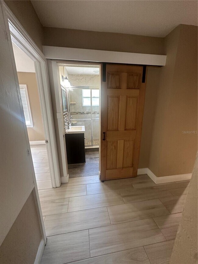 Foto del edificio - 3802 W San Juan St