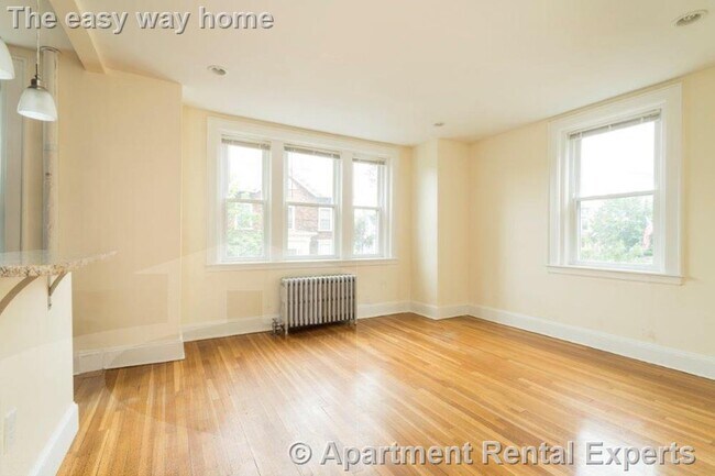Foto del edificio - 136 Highland Ave