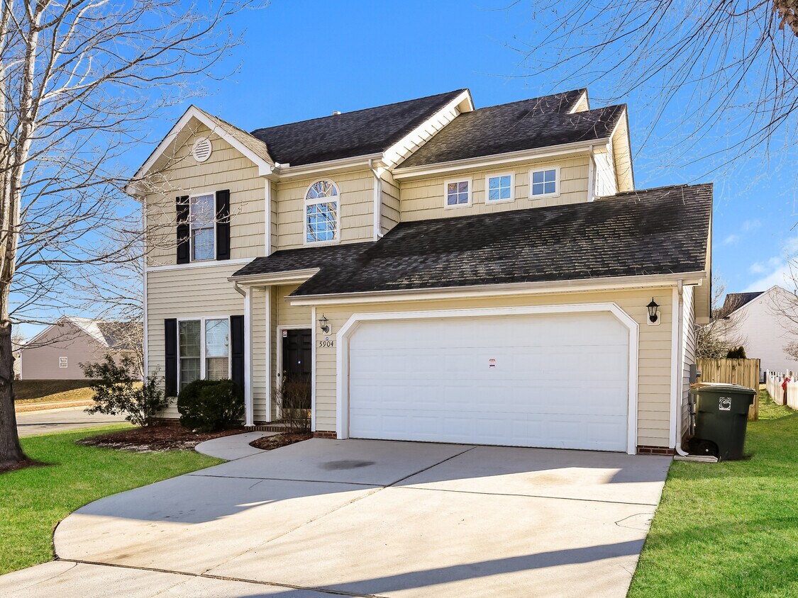 Foto principal - 5904 Black Willow Drive
