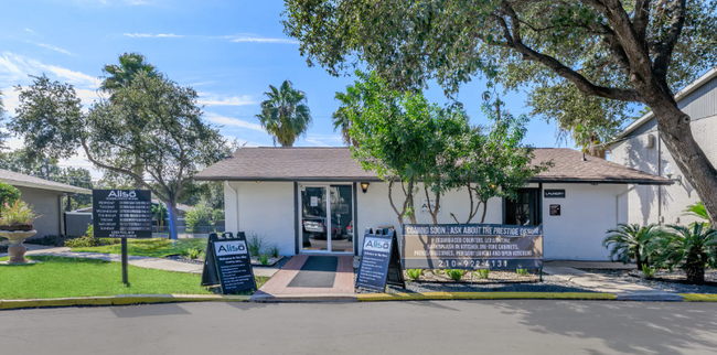 Building Photo - The Aliso Apartments