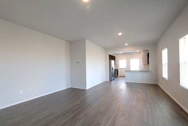 Foto del edificio - 2091 Olivia Dr