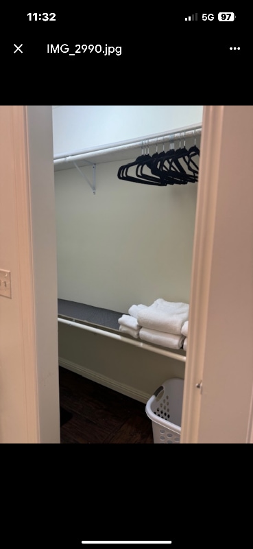 Building Photo - 155 Berverdor Ave