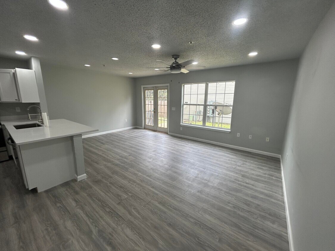 Foto del edificio - 303 Crooked Pine Trail