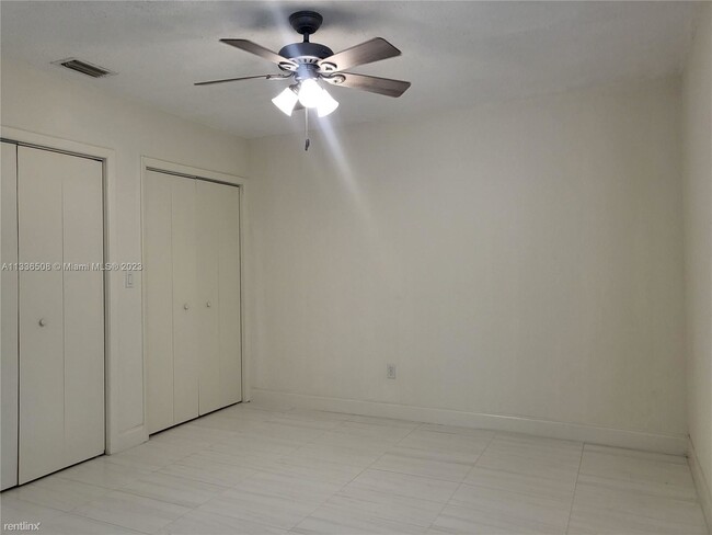 Foto del edificio - 3 br, 2 bath House - 2808 N Ocean Blvd