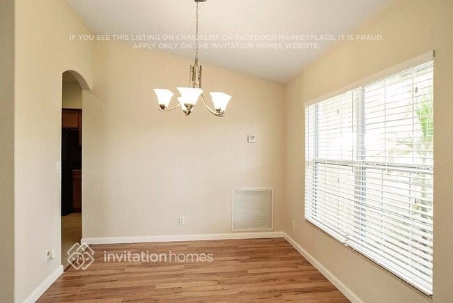 Building Photo - 3642 SW Darwin Blvd