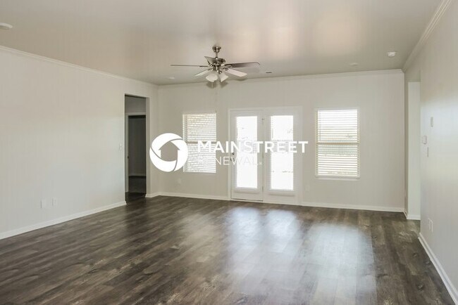 Foto del edificio - 4 Bedroom Pet-Friendly Home in MERIDIANVILLE, AL with Main Street Renewal