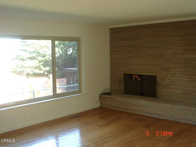 Foto del edificio - 316 Alberta Way