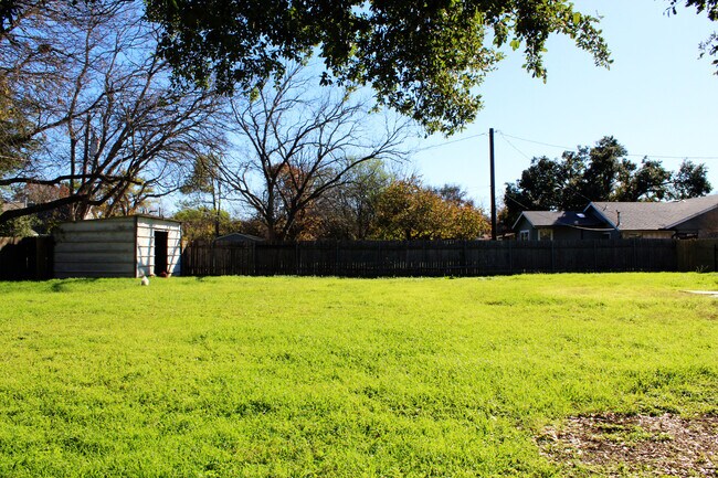 Building Photo - 13103 Viento Del Sur St