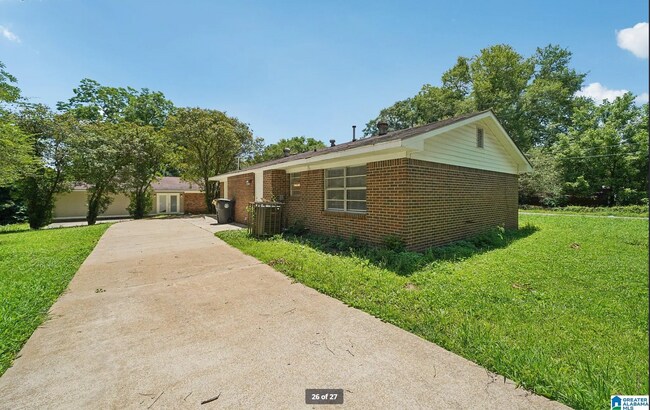 Building Photo - 524 Shelby St