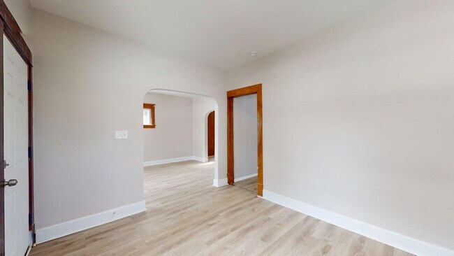 Foto del edificio - Slavic Village - 4 Bedroom - Single Family Home