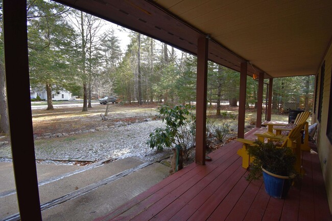 Front Porch - 45 W Side Woods Rd