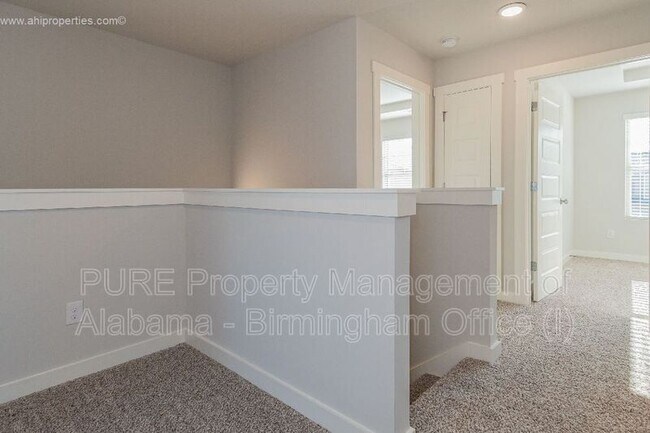 Building Photo - 3543 Misty Hollow Dr