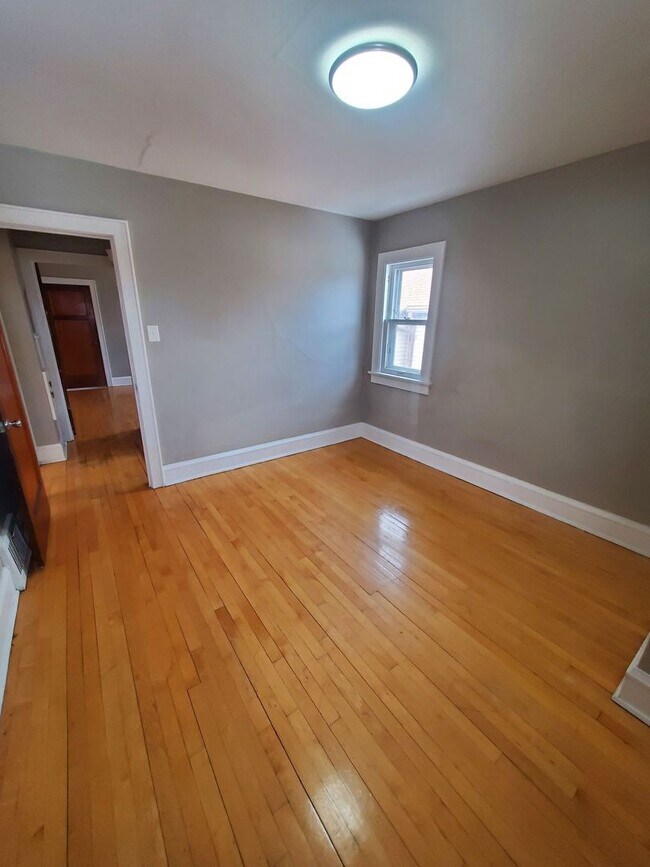 Foto del edificio - 2872 N 56th St