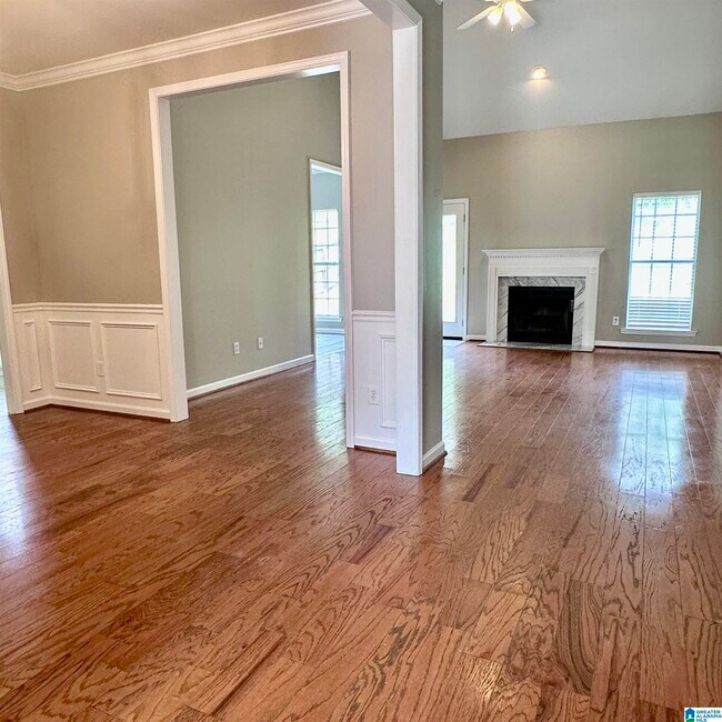 Foto del edificio - 821 Savannah Ln