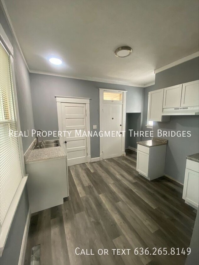 Foto principal - 3976 Burgen Ave