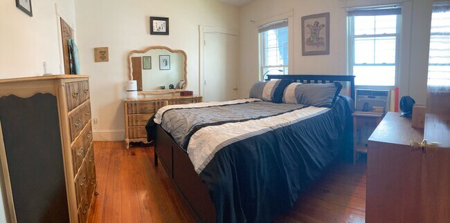 Bedroom - 78 Orchard St