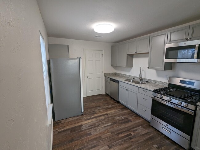 Foto del edificio - 835 S Burdick St