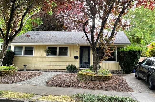 Photo - 4022 NE 13th Ave House