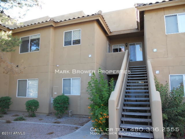 Primary Photo - Highly Upgraded 2 Bedroom Lakeshore Condo!