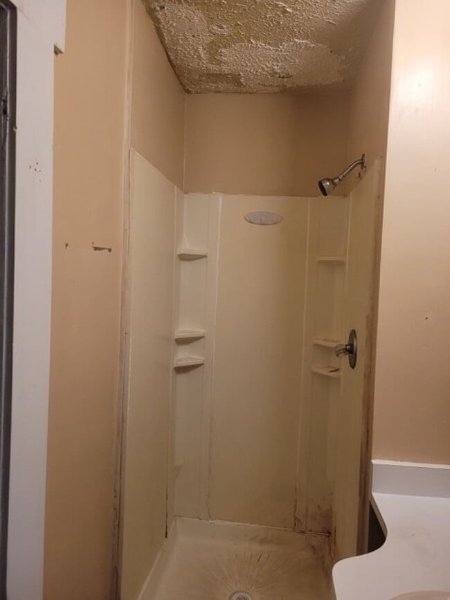 Foto del edificio - 201 W Chestnut St