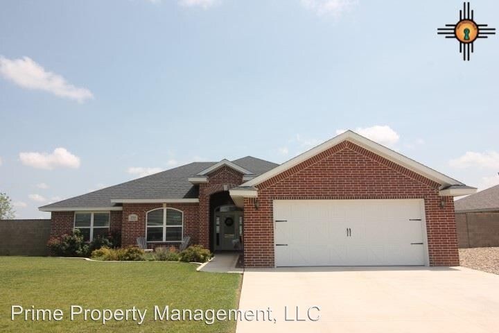 Foto principal - 4 br, 2.5 bath House - 3709 Woodlark Rd.