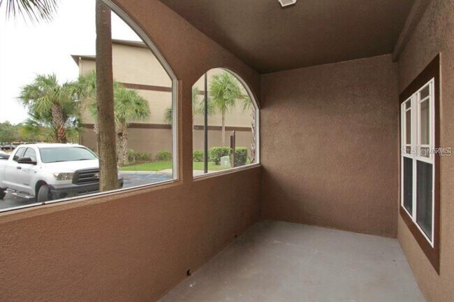 Building Photo - 16251 Enclave Village Dr
