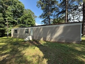 Building Photo - 350 Rock Church Rd