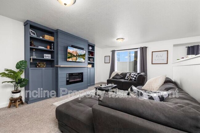 Building Photo - 318 Wren Hill Ln