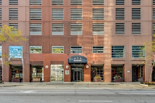 Building Photo - 474 N Lake Shore Dr