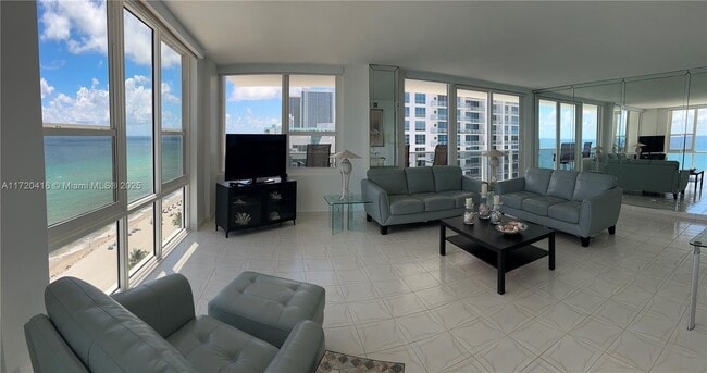 Building Photo - 3505 S Ocean Dr