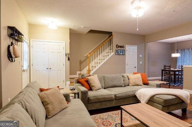 Foto del edificio - 2780 Ashleigh Ln