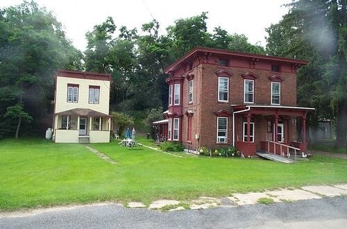 Building Photo - 7052 W Main St