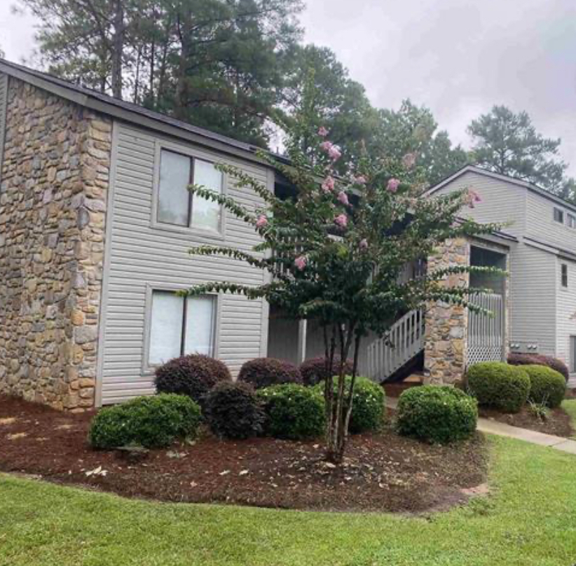 Foto principal - 405 Harbison Blvd