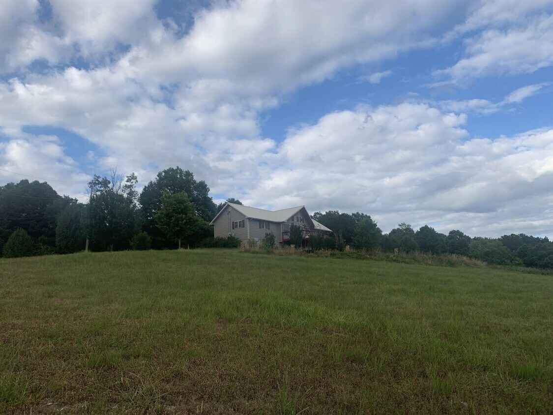Foto principal - 186 Flat Rock Ln