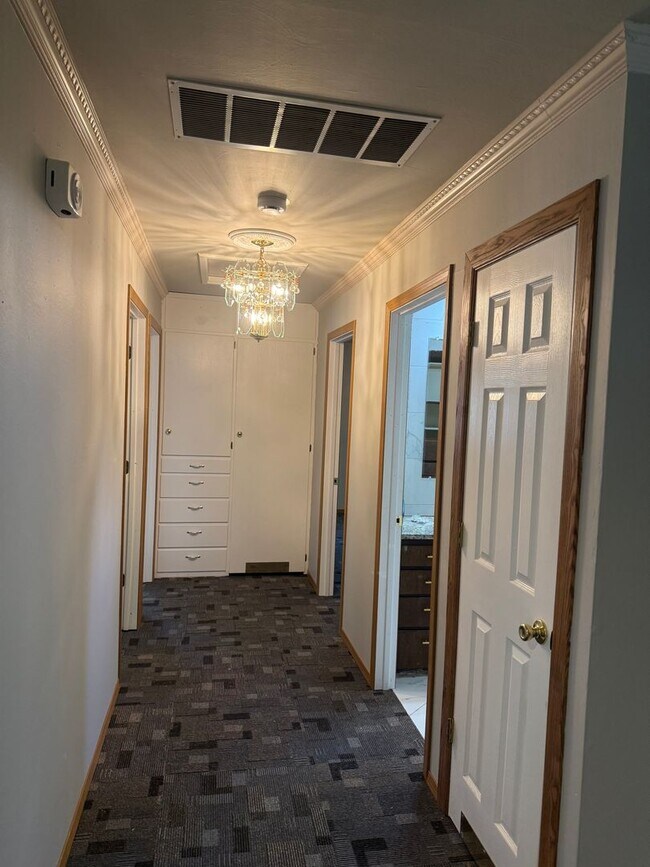 Foto del edificio - Three bedroom house