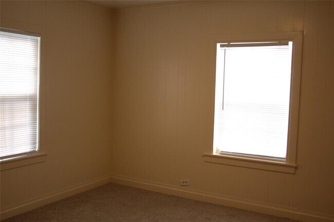 Foto del edificio - 1106 S Jackson St