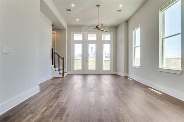 Foto del edificio - 381 E Greenbriar Ln