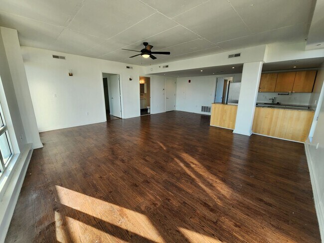 Foto del edificio - 212 Brown St