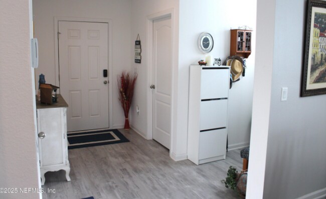 Building Photo - 312 Aventurine Ave