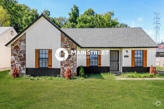 Building Photo - 3917 Kerwin Dr