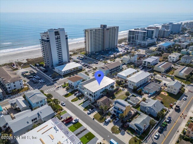 Foto del edificio - 114 12th Ave S